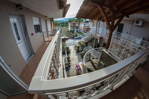Sky Hotel