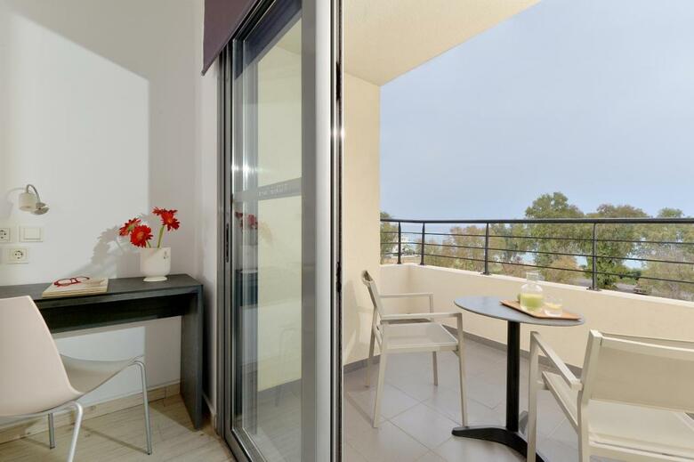 Airotel Patras Smart Hotel
