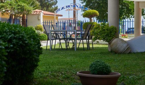 Aparthotel Asteras Hotel