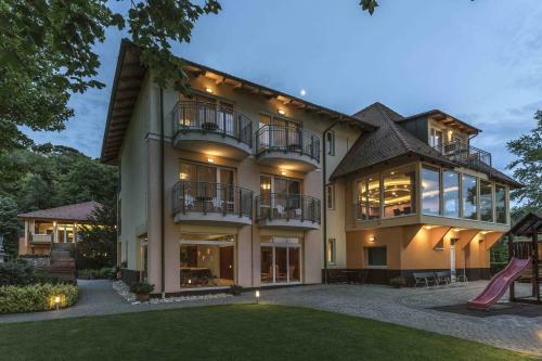 T�part Hotel