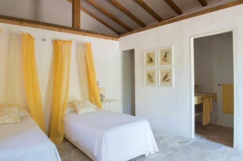 Paxos' Villa - Pool & AC