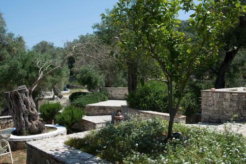 Paxos' Villa - Pool & AC