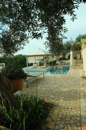 Hostal Opera House Paxos