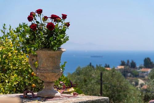 Entire Filitsa's Stonehouse In Paxos