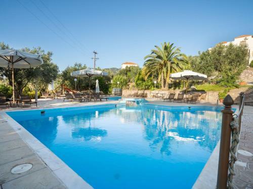 Alluring Apartment In Lesvos Island With Swimming Pool