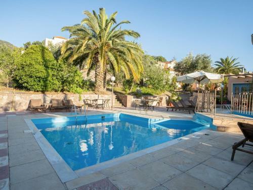 Serene Apartment In Lesvos Island With Swimming Pool