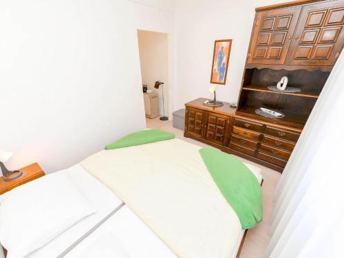 Apartment Captain, Gajac, Near The Beach