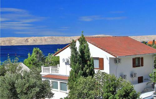 Awesome Apartment In Ribarica With 2 Bedrooms