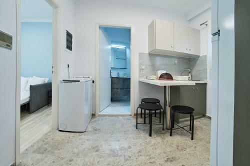 Panos Apartments