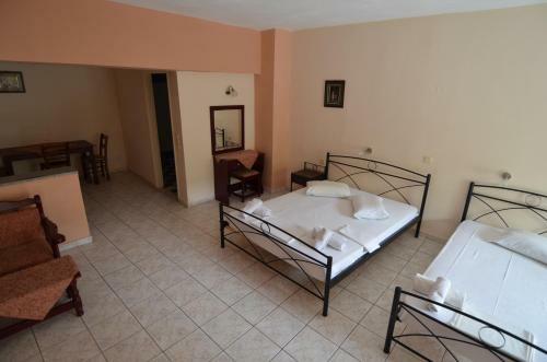 Hostal Kardanis House
