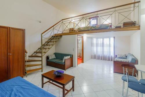Zorbas Apartments