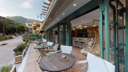 Zorbas Apartments