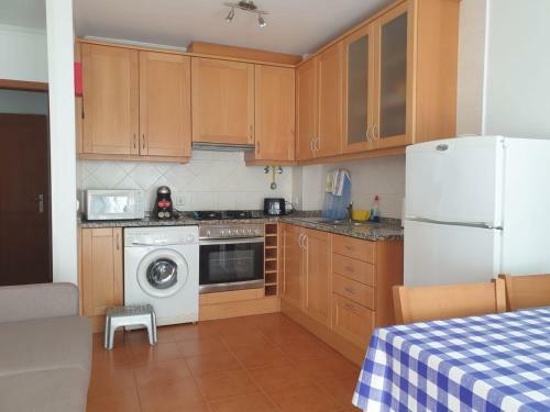 Apartamento Casinhas Da Praia - Nazar� - First Floor