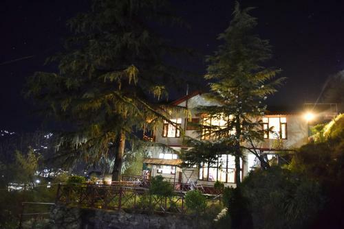 Udaksh House Naggar