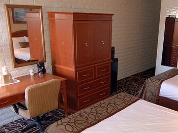 Hotel Howard Johnson Inn Cincinnati