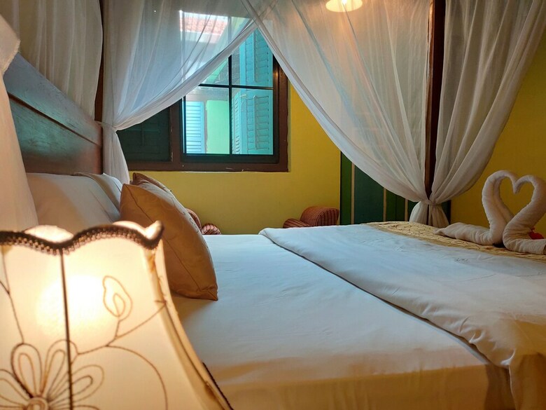 Hostal Lang Hoose