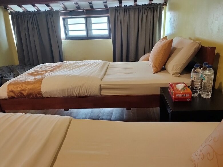 Hostal Lang Hoose