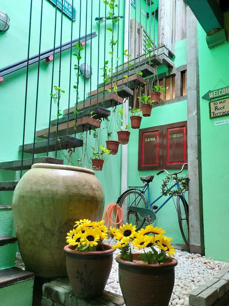 Hostal Lang Hoose