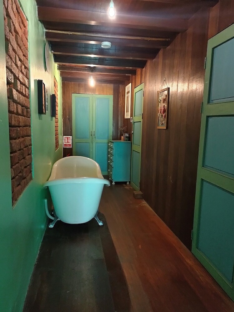 Hostal Lang Hoose