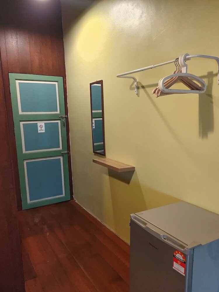 Hostal Lang Hoose