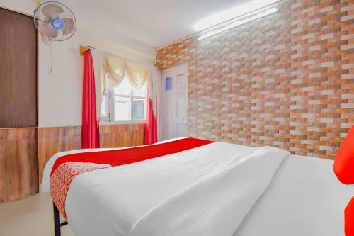 Hotel Collection O 73655 Whispering Oaks
