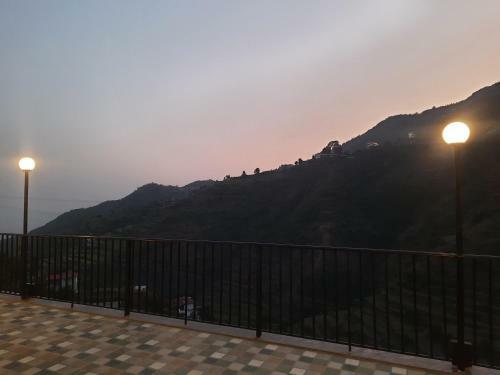 Hotel Sunset View By Mountmemory