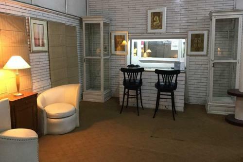 Hakman's Hotel