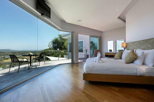 Villa Beyond-namaste 15 Bedroom Fully Staffed Seaview Villa