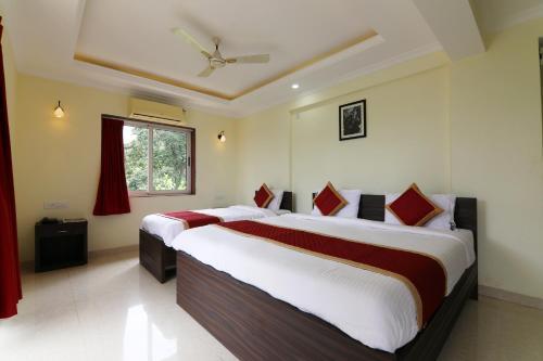 Hotel Sai Swastik Luxury Stay.