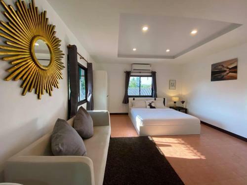 Hostal Maria House