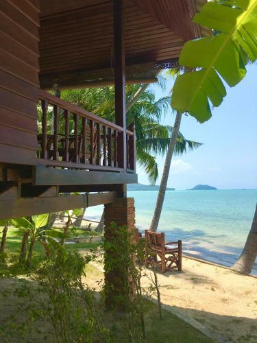 Hin Kong Sunset Beach Front House