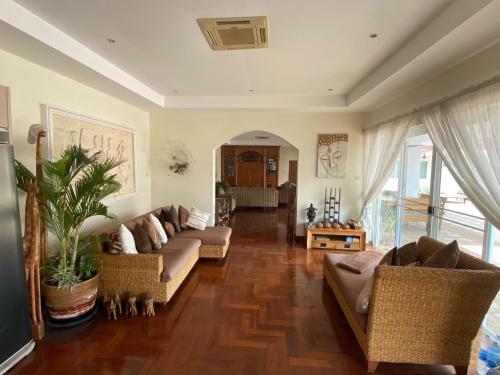 Rachawadee Villa