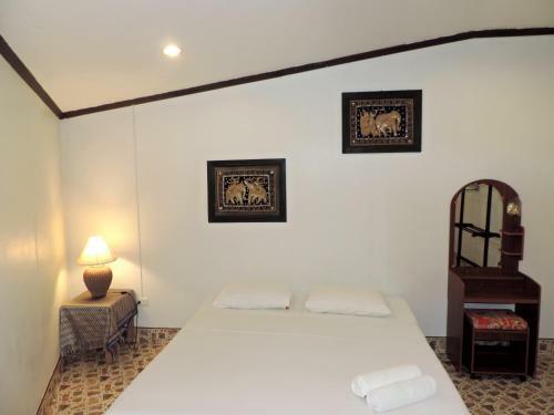 Orchid House Kamala Beach