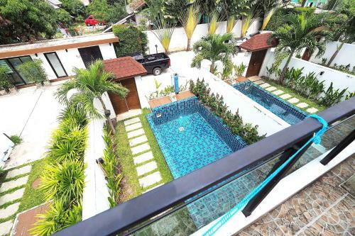 Kamala West Villas By Lofty