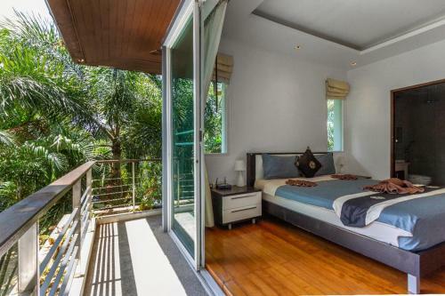 Walk 700m To Kamala Beach Comfortable And Spacious Two-story Villa
