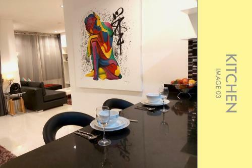 Apartamento Pool Access 2 Bdr Stylish Condo