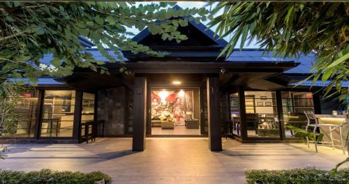 Japonica Villa