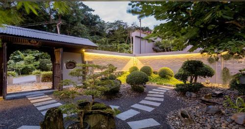 Japonica Villa
