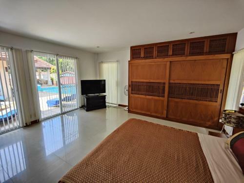 Sea Breeze Villa