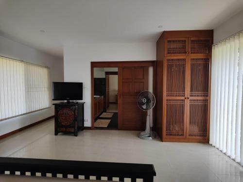 Sea Breeze Villa