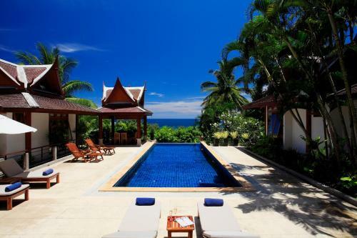 Gorgeous Thai Villa With Pool And Hilltop Seaviews