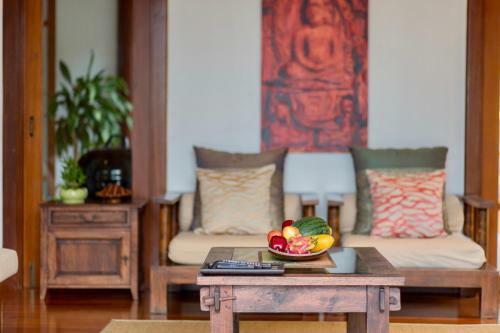 Gorgeous Thai Villa With Pool And Hilltop Seaviews