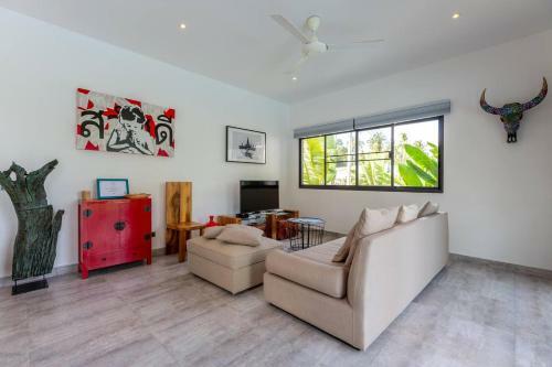 Villa Lotus 3 Bedrooms 500m From The Beach
