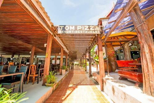 Hotel Tom Pizza Resort