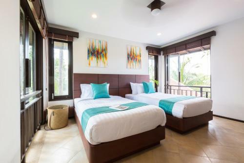 Villa Divina - Stunning Pool Villa 3 Mins Walk To Beach