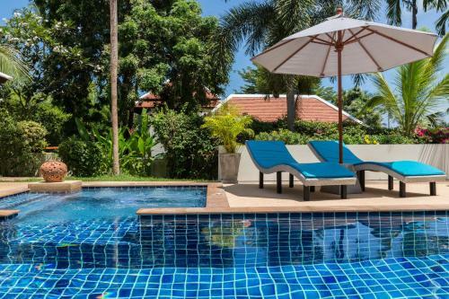 Villa Divina - Stunning Pool Villa 3 Mins Walk To Beach