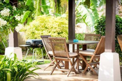3 Bedroom Beach Pool Villa