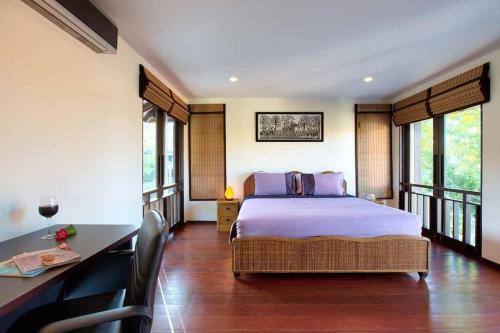 3 Bedroom Beach Pool Villa
