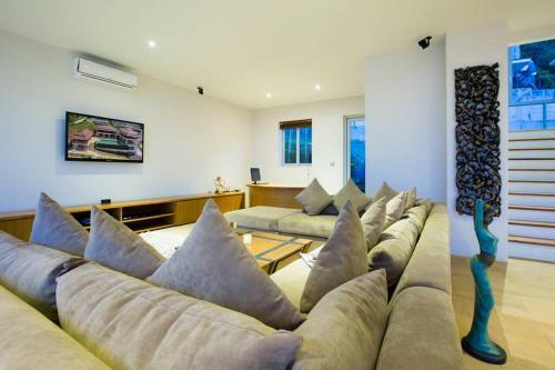 Villa Monsoon - Luxury 6 Bedroom Sea View Villa