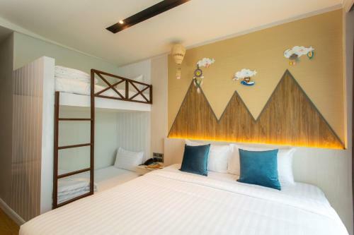 Hotel The Canale Samui Resort - Sha Extra Plus